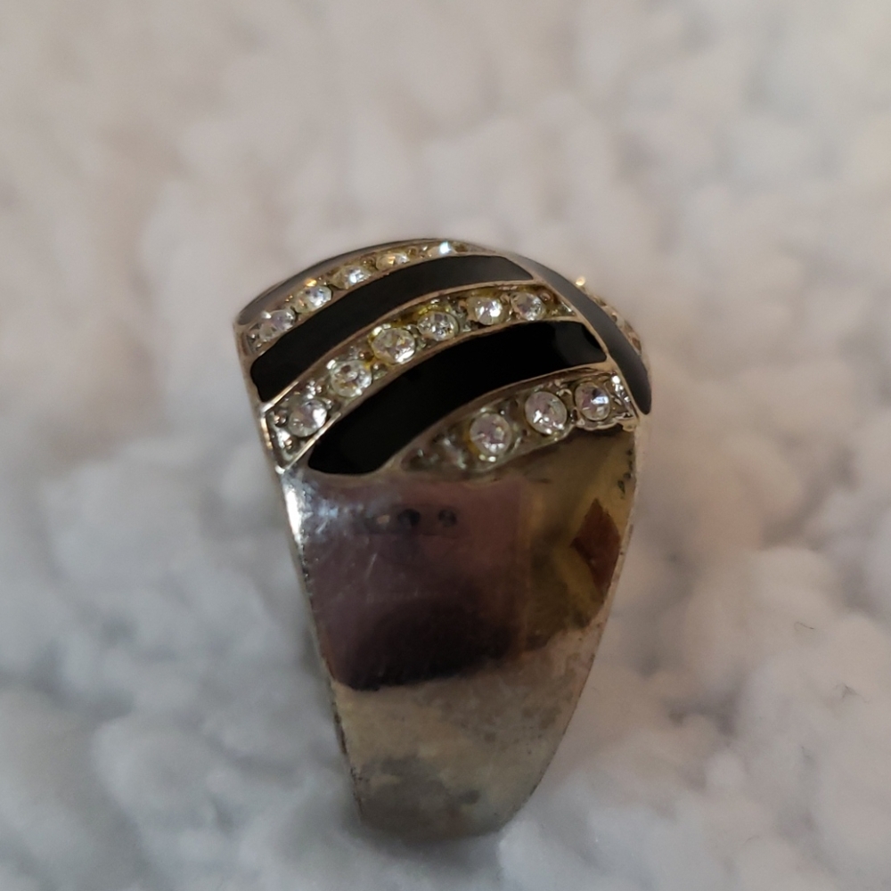 Express Ring - Picture 2 of 5